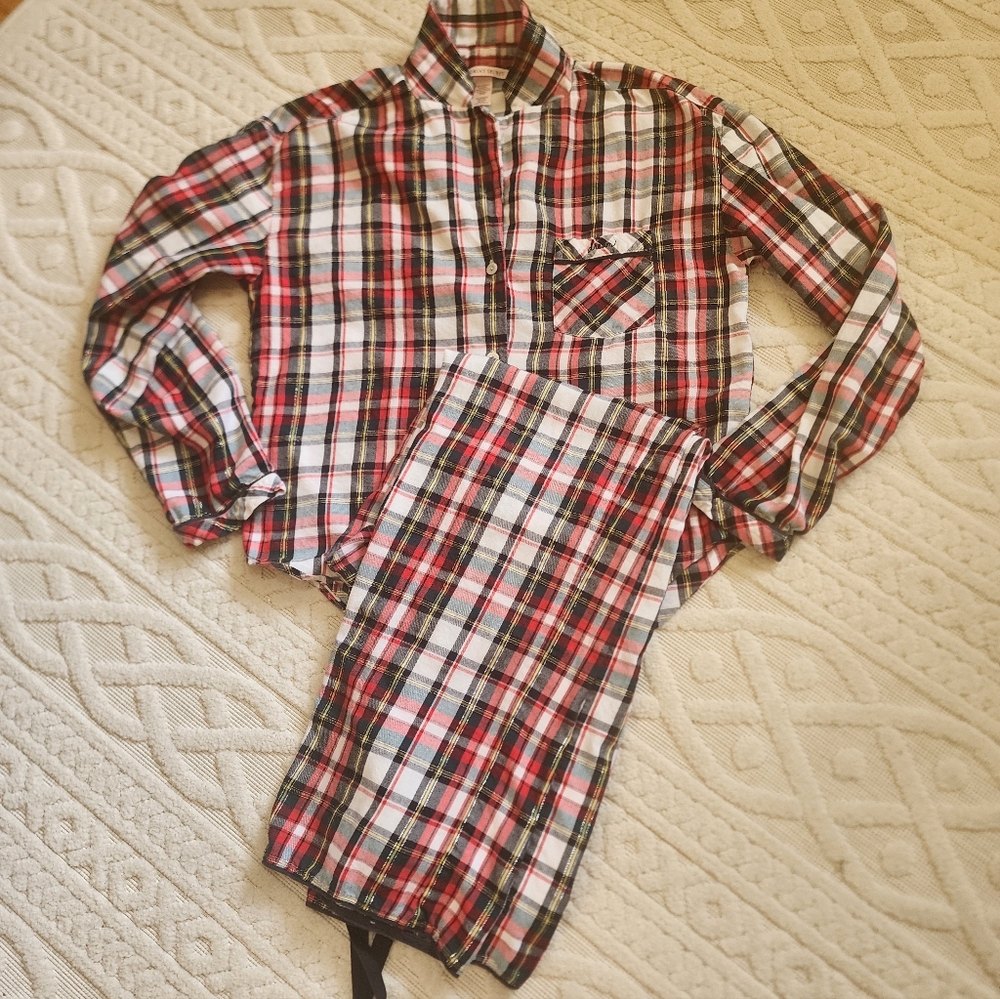 XS Victoria Secret plaid 2 piece pajama set
